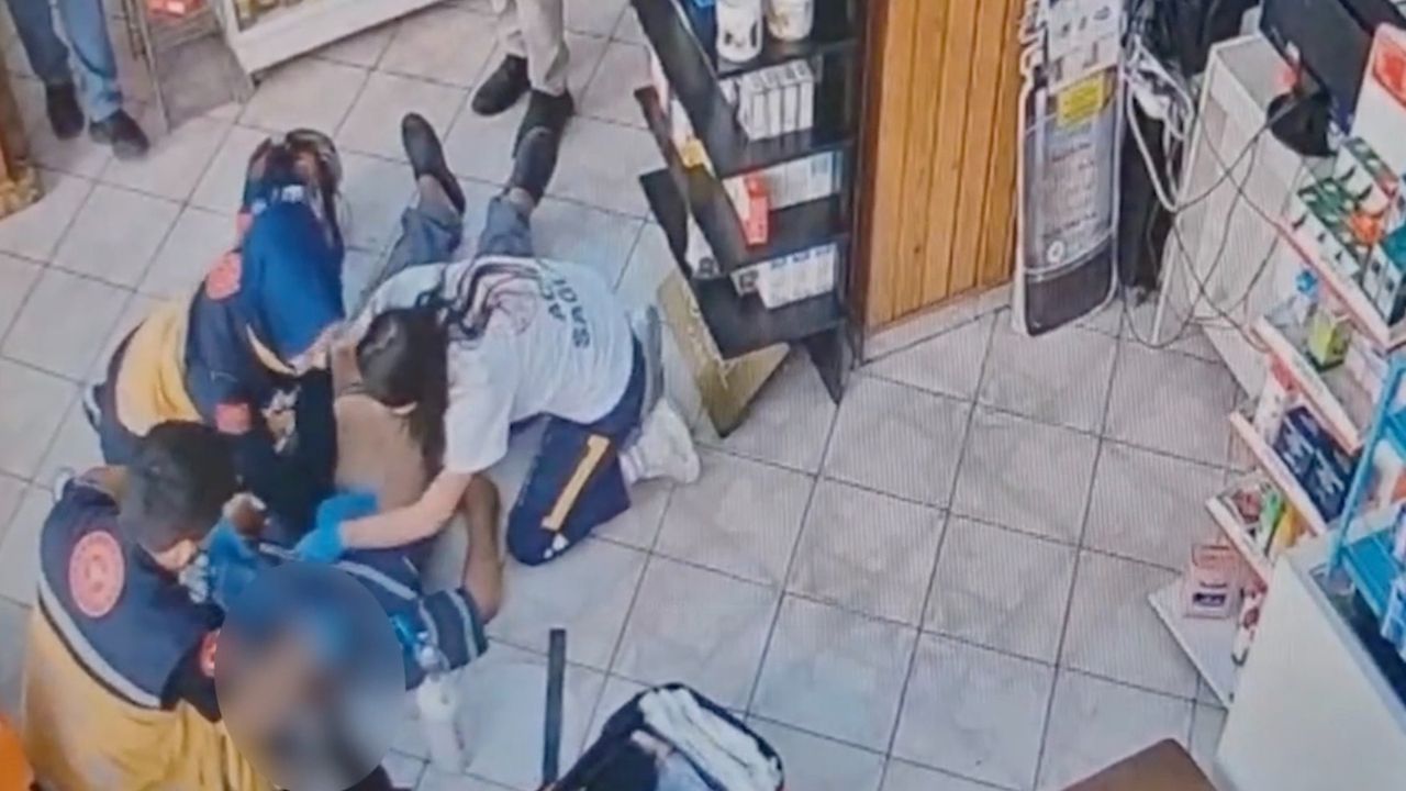 Eczanede yere yığıldı