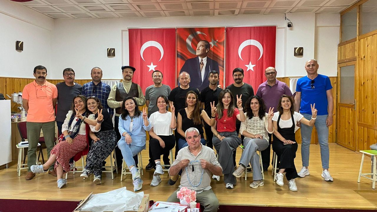“Folklorcunun Bir Günü”  16-17 Haziran’da sahnede