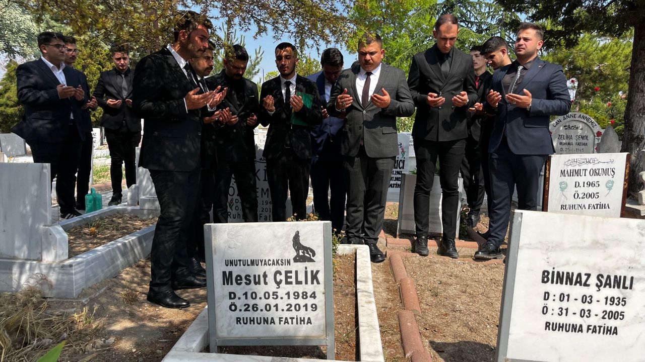 Dalyan’ın ilk durağı  Çorum Şehitliği oldu