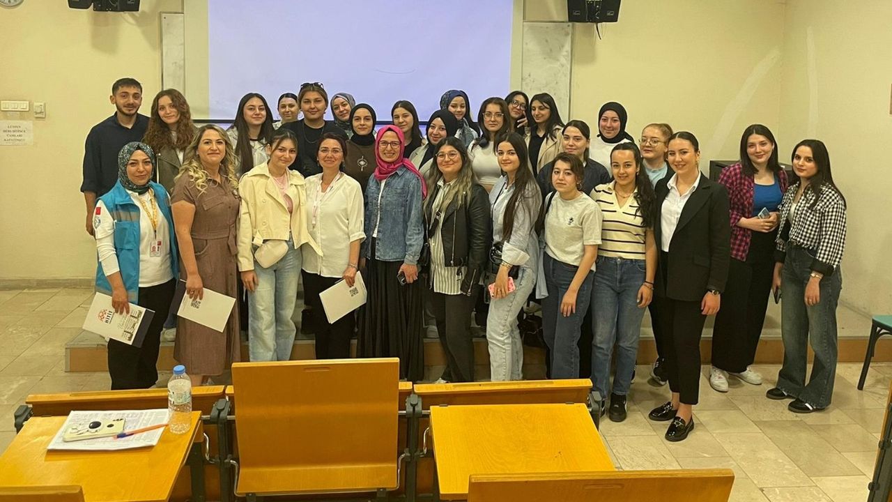 MYO’da “Evde  Sağlık” semineri