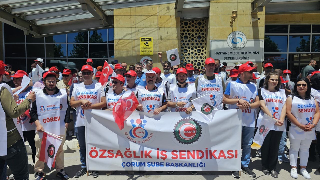 Hastanede eylem! HAK-İŞ'li işçiler Çorum'dan hükümete seslendi: Yüzde 50 zam istiyoruz