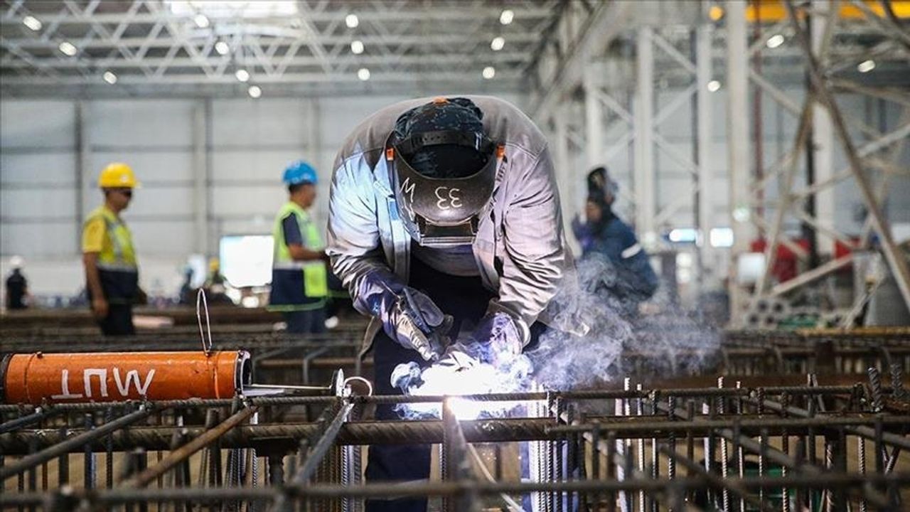 İnşaat malzemesi üretimi  Nisan’da yüzde 15,3 arttı