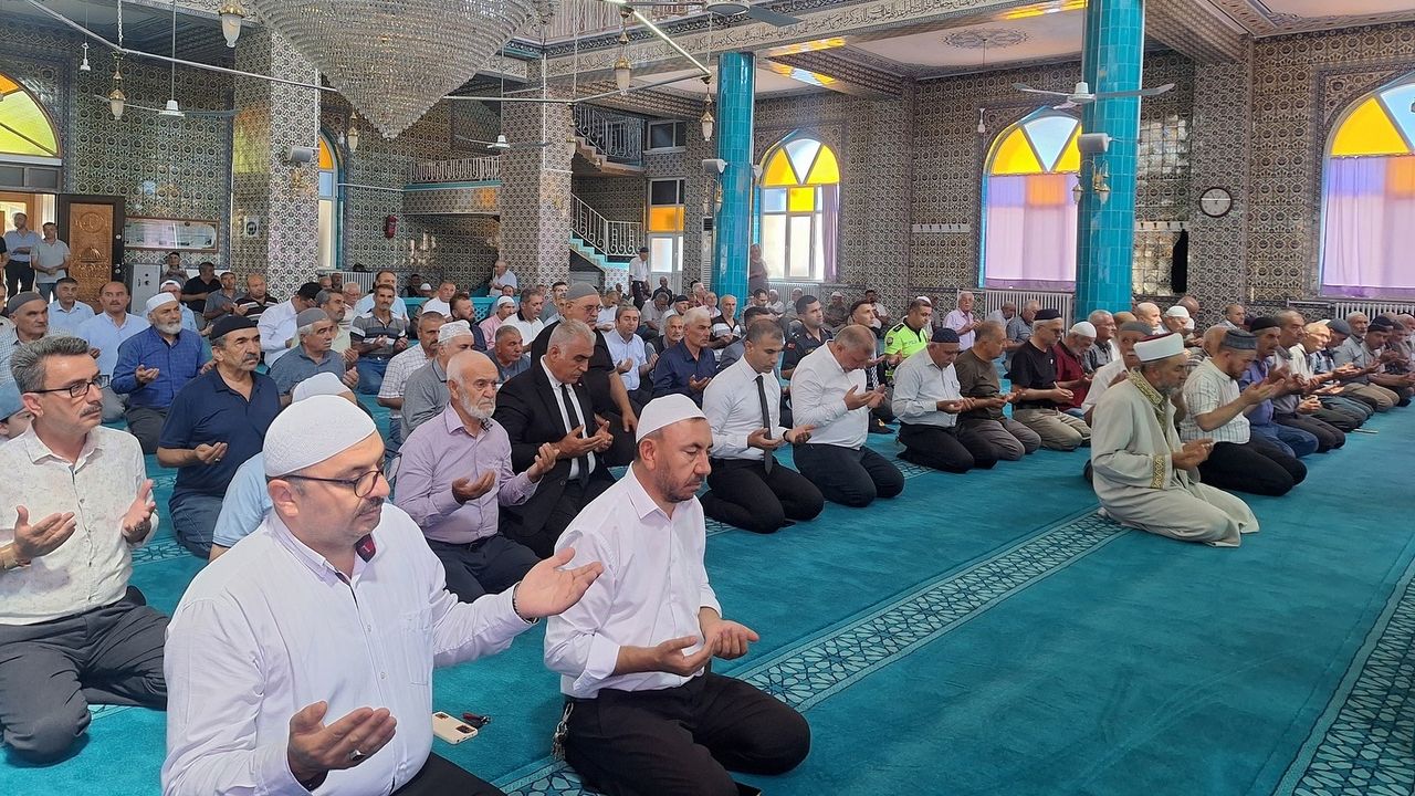 Osmancık'ta şehitler için  Mevlid-i Şerif okutuldu