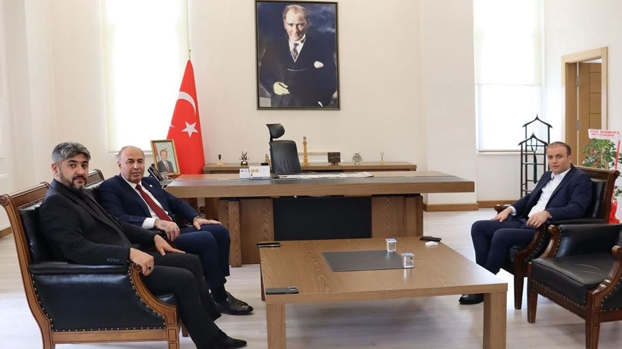 Alaca Kaymakamı  Dinçer göreve başladı