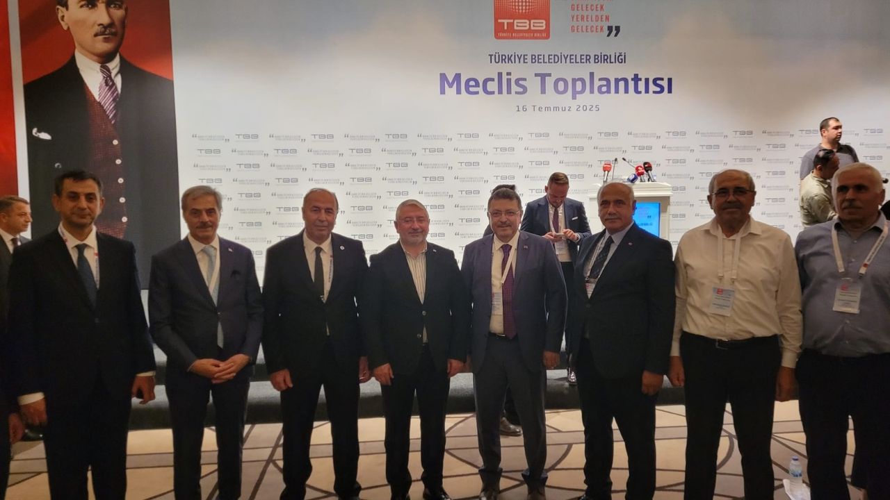 Aşgın da Belediyeler Birliği  Meclisi’nde oyunu kullandı