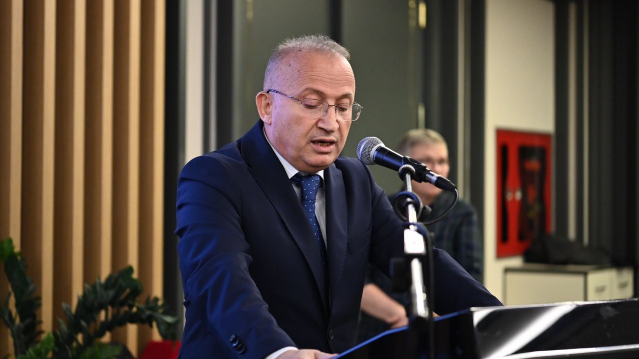 ÇEKVA’dan YKS’de dereceye giren  Çorumlu öğrencilere özel başarı bursu