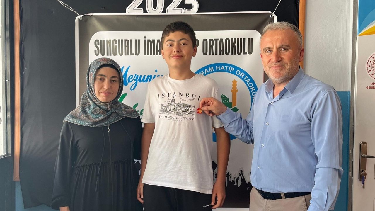 Sungurlu’da LGS  birincilerine ödül