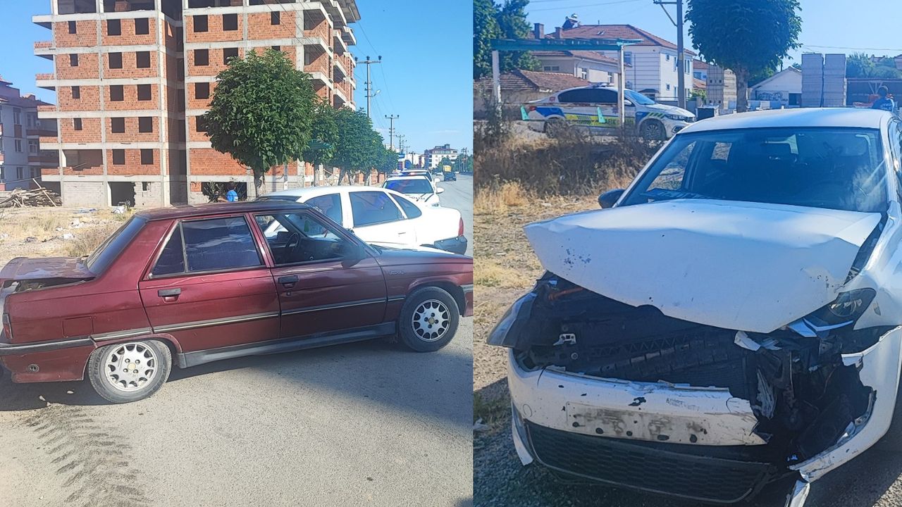 Üç otomobilin çarpıştığı  kazada 3 kişi yaralandı