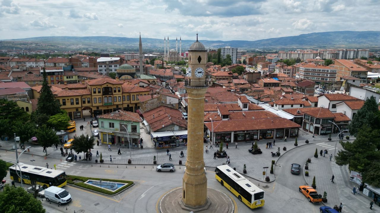 Tarihi silüete estetik dokunuş