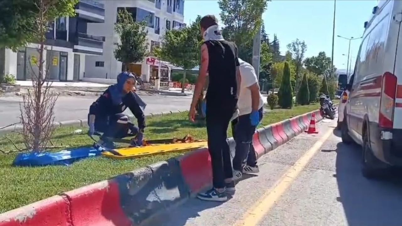 Motosiklet kazasında çocuklar yaralandı