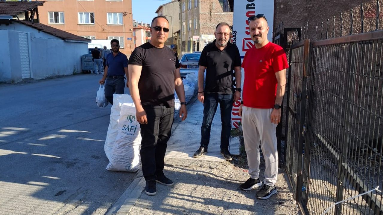 CHP’den yanan tekstil  firmasına geçmiş olsun