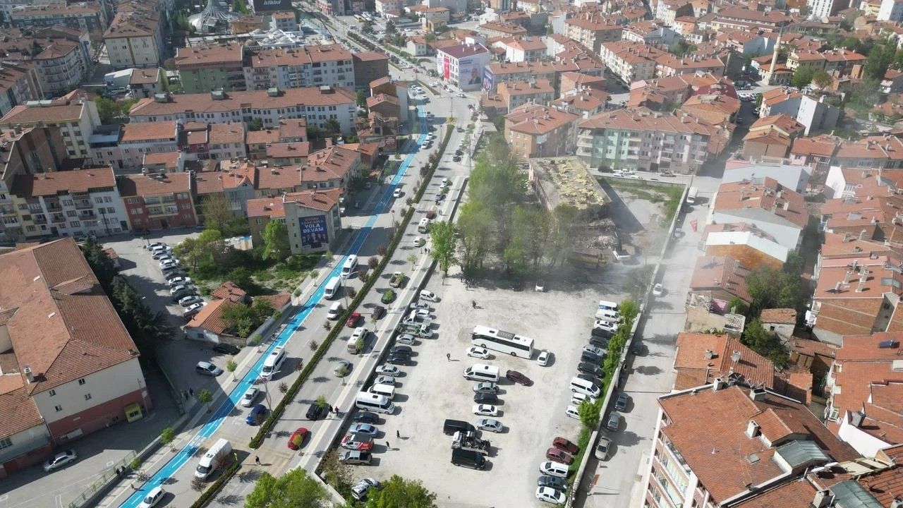 Çorum Belediyesi 90 milyona arsa sattı