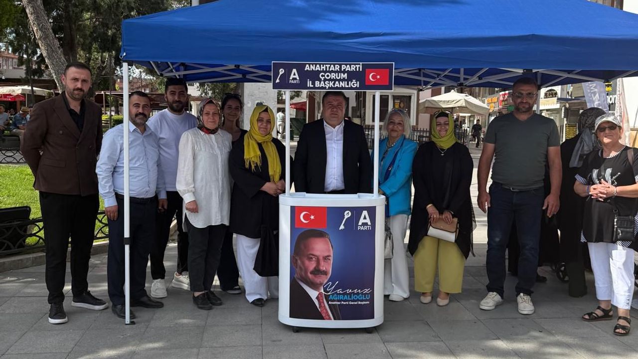 A Parti’den aşure