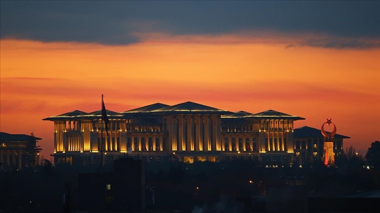 “En Uzun Gece” destanı ilk temsili Cumhurbaşkanlığı Külliyesinde…