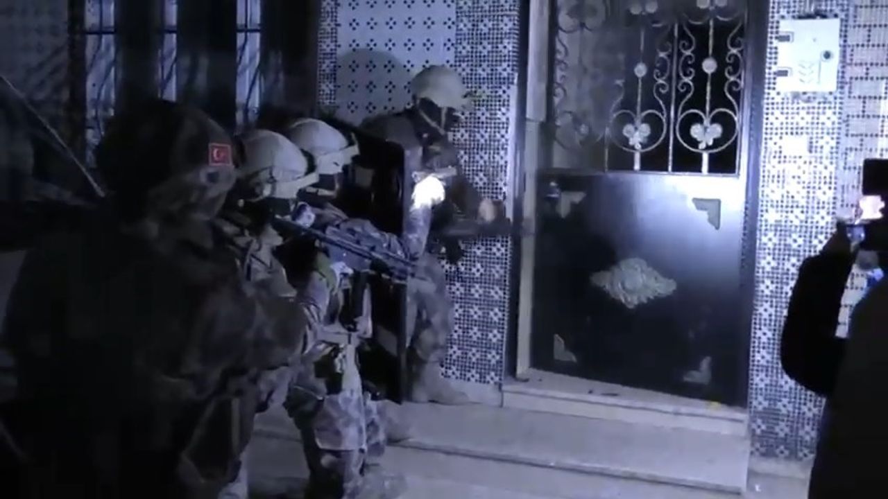 Çorum'da uyuşturucu tacirlerine operasyon