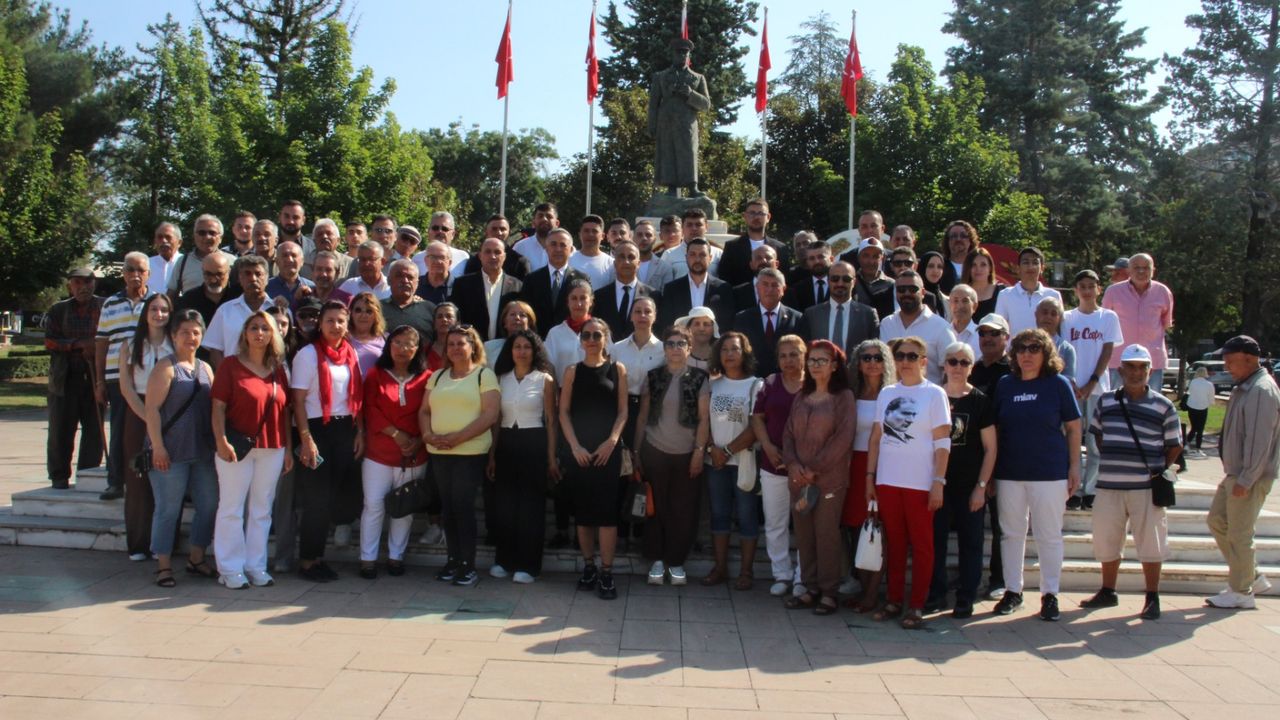 CHP’liler Ata’nın huzurunda