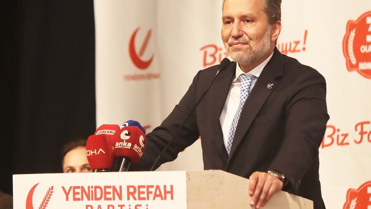 Erbakan: “2026 yılı ilkbaharında erken seçim  sandığı milletin önüne konulsun”