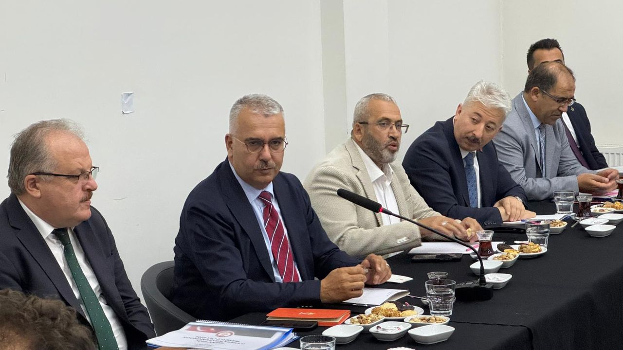 “Çorum’un geleceği için yeni projeler yolda”