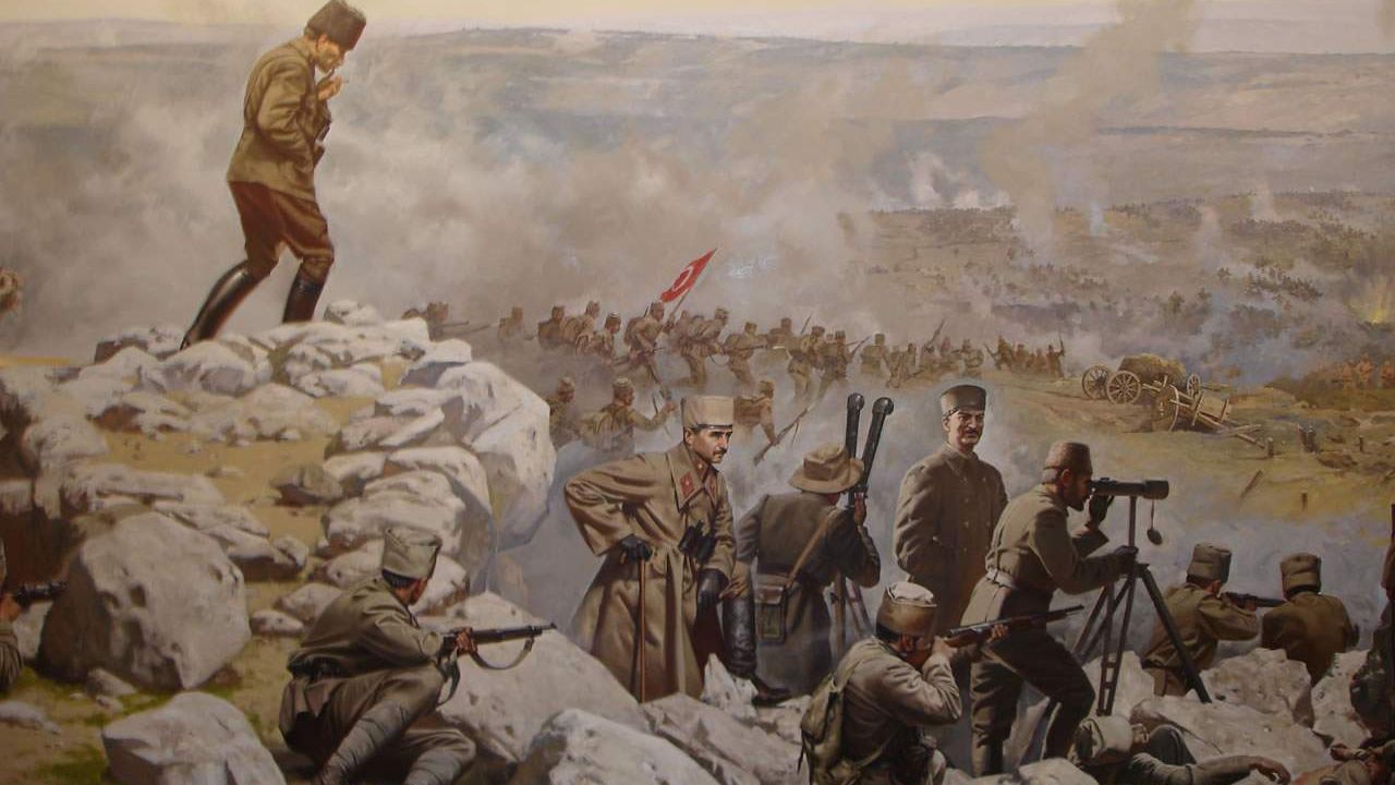 Sevr’i bir daha  yırtıp atacağız!