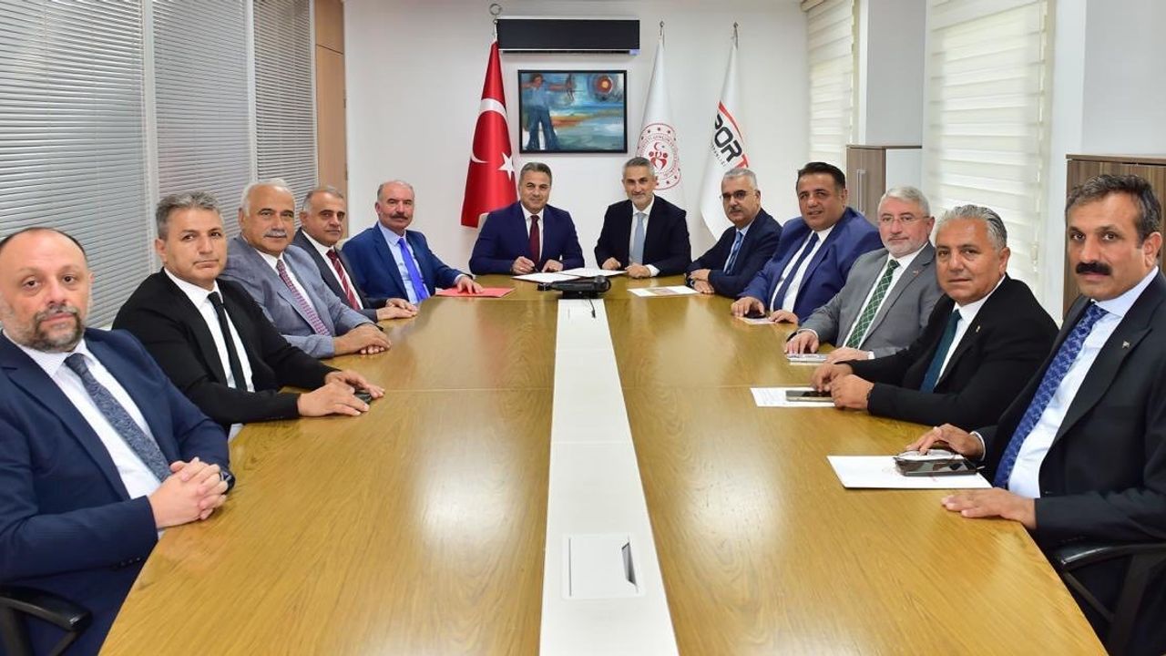 Çorum’a yeni spor yatırımları geliyor: Spor Toto ile imzalar atıldı
