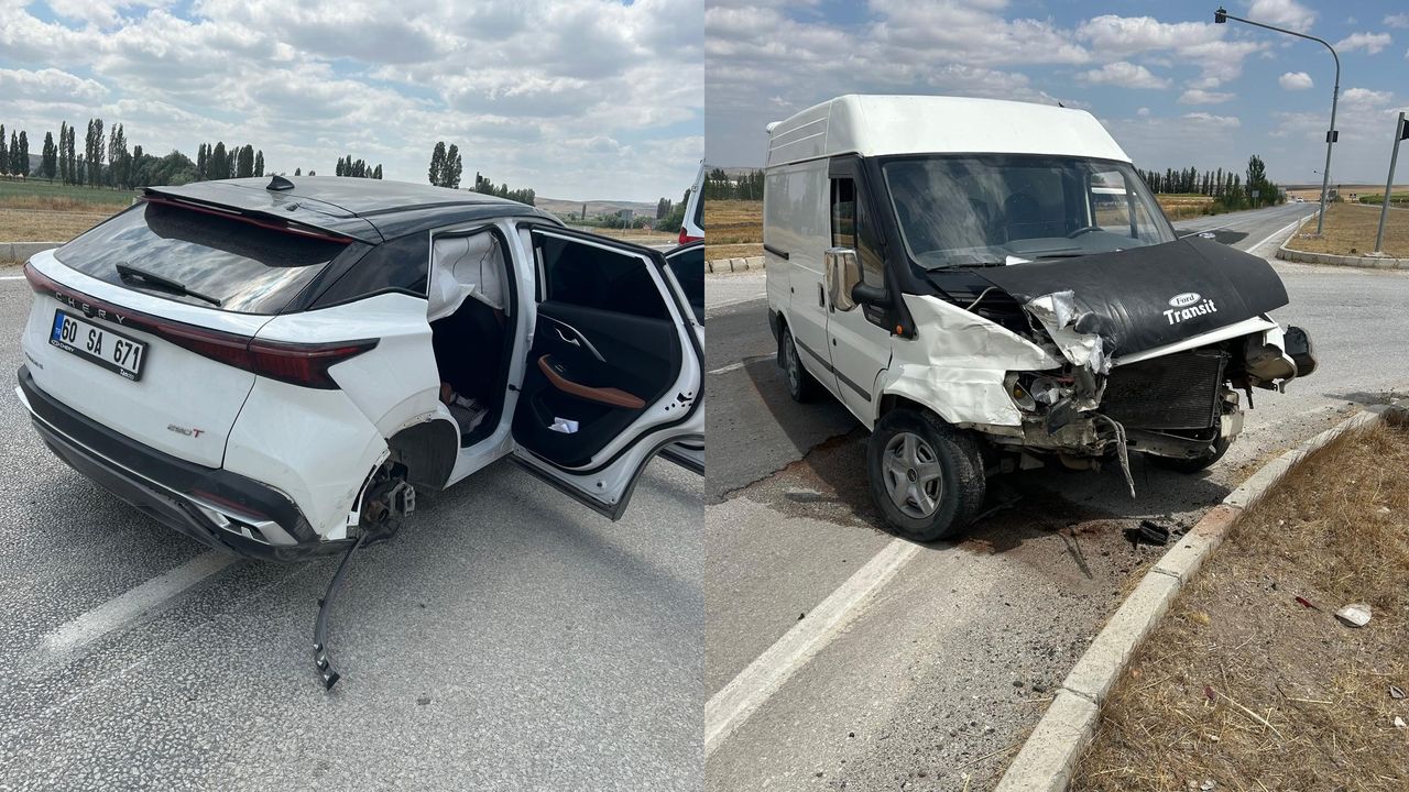 Çorum’da panelvan araç ile cip çarpıştı: 1 yaralı