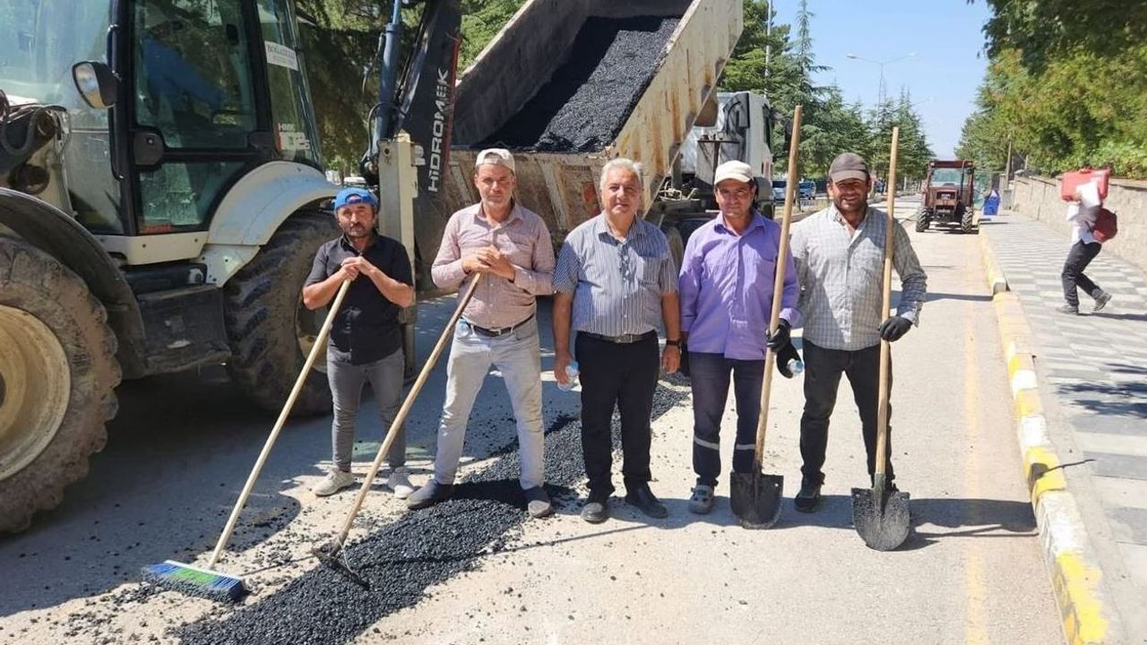 Boğazkale’de bozulan  yollara asfalt çalışması