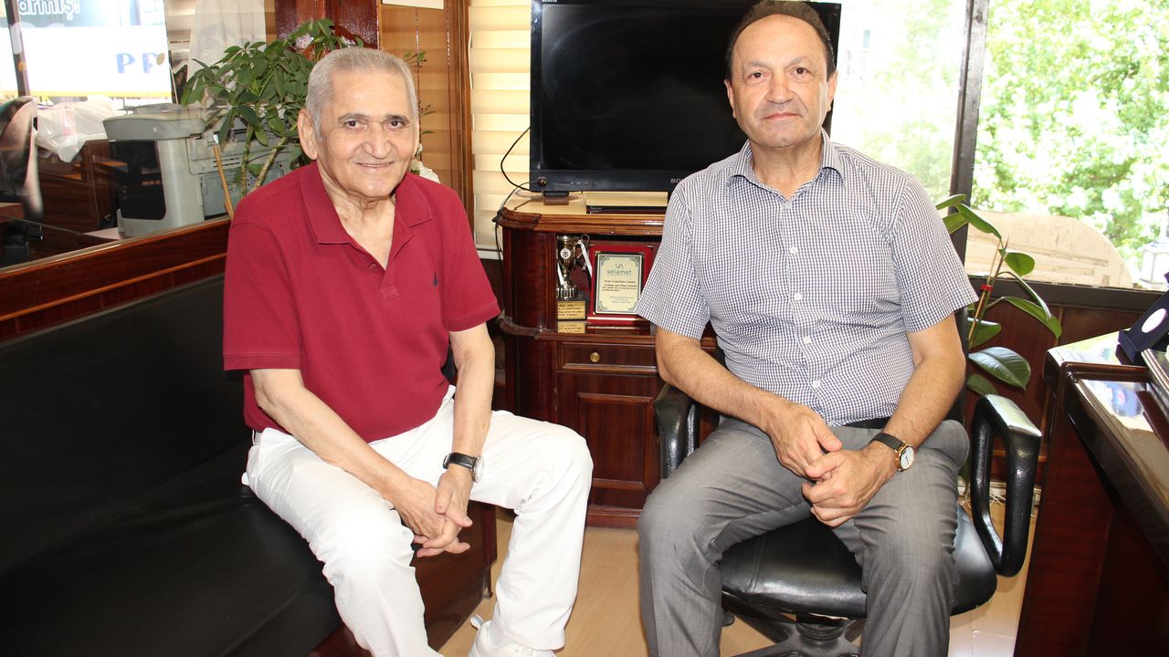 Prof. Orhan  Özçatalbaş  Çorum’da