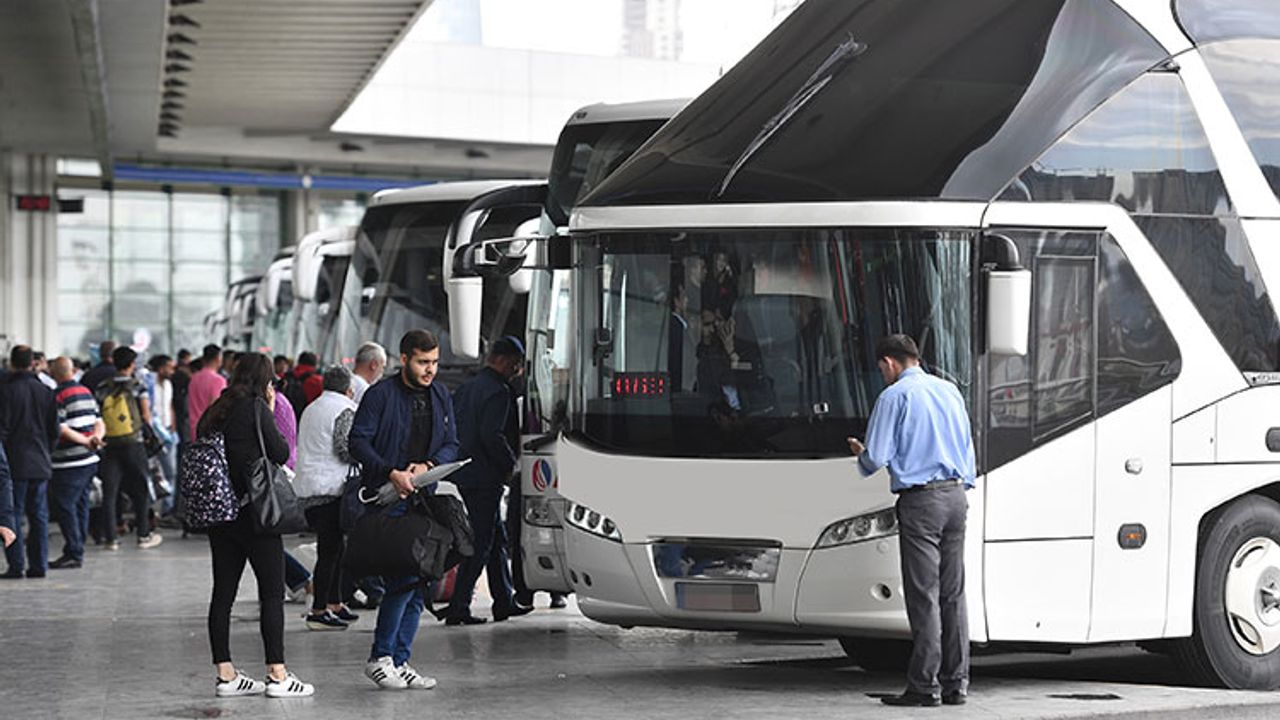Anadolu'ya otobüs bilet fiyatı uçak bileti fiyatını aştı