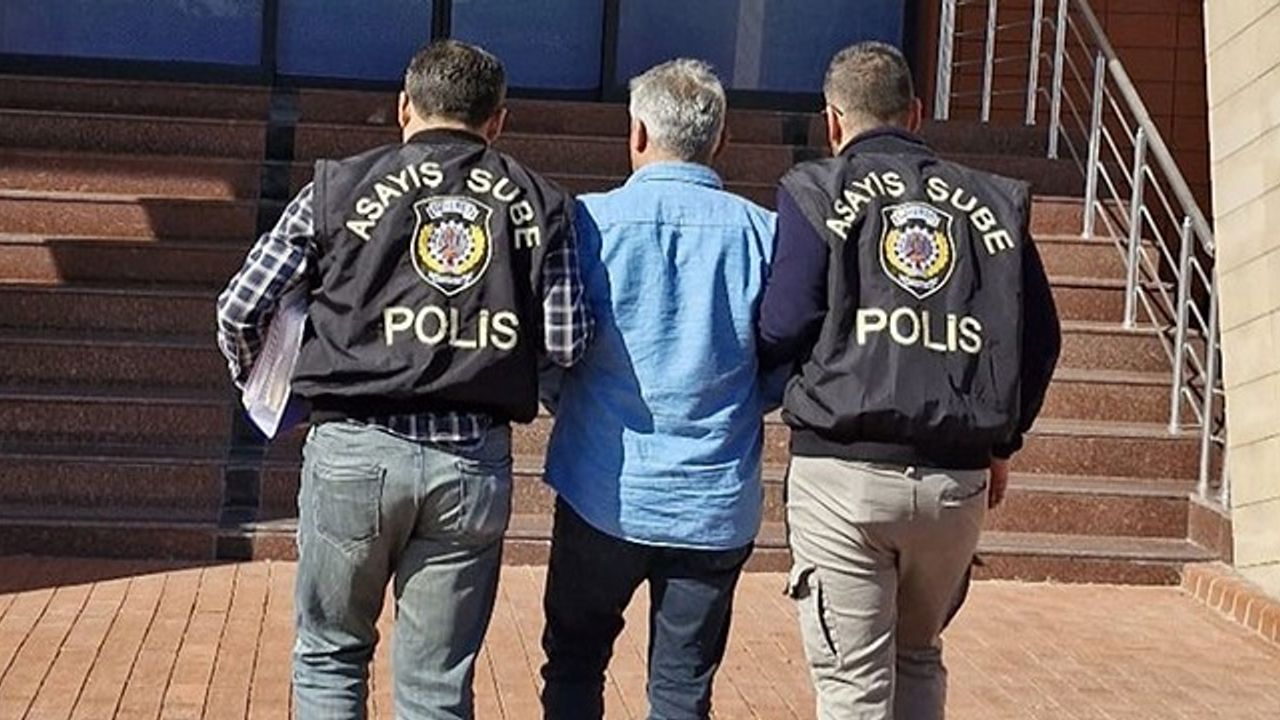 Aranan 10 kişi yakalandı