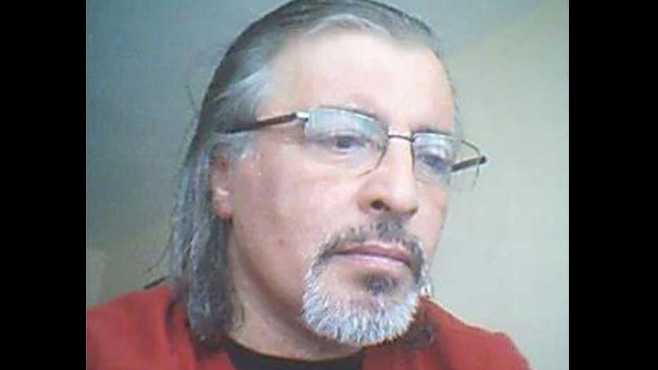 Faruk Özçalık  hayatını kaybetti