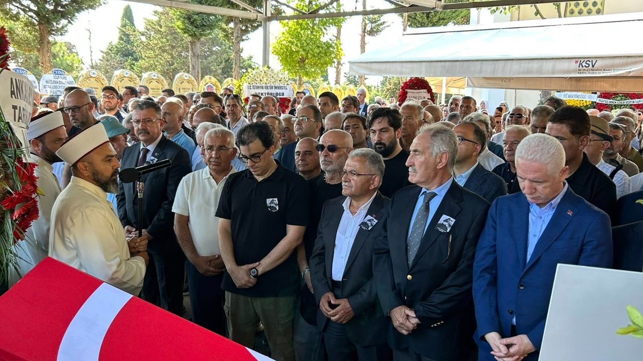Prof. Metin Sözen son yolculuğuna uğurlandı