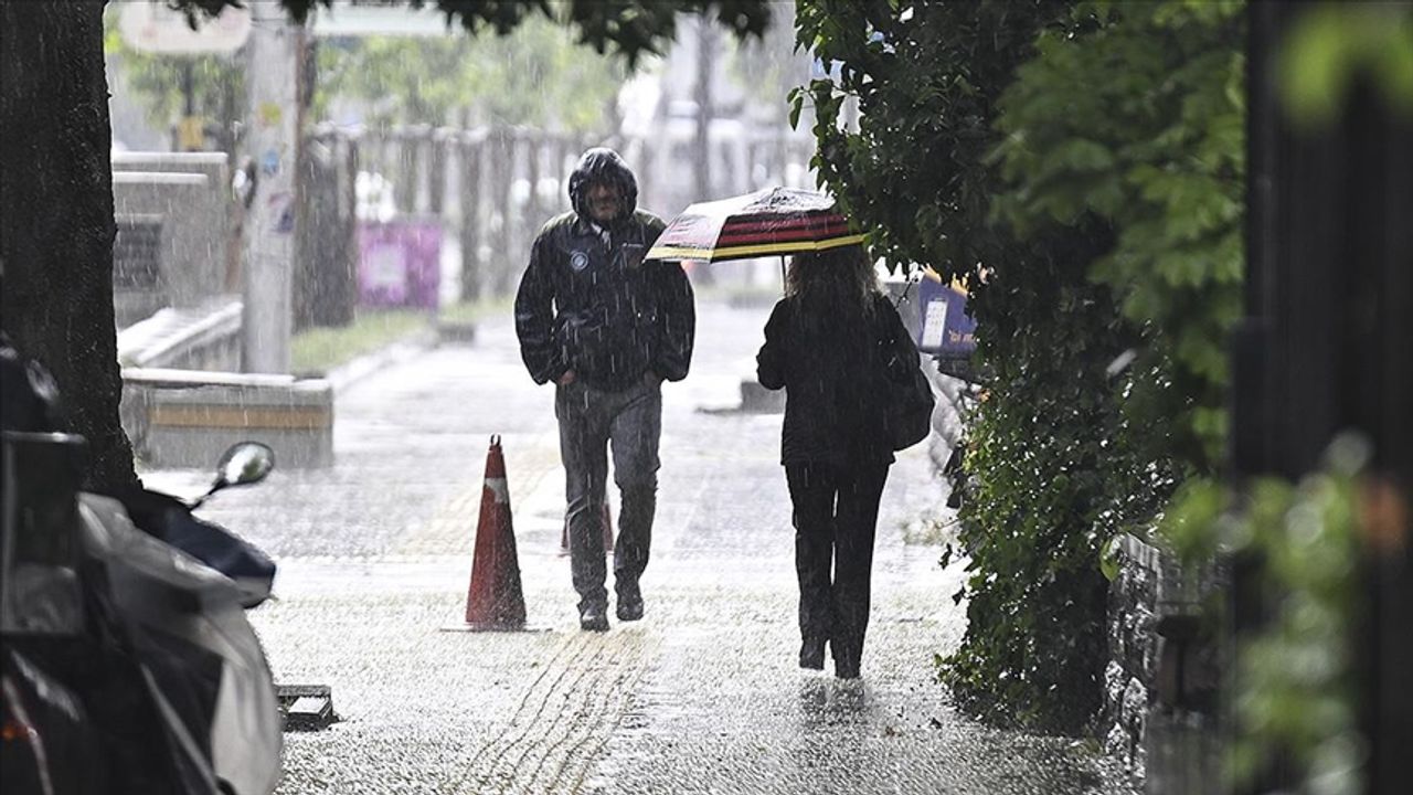 Çorum'a gök gürültülü sağanak uyarısı
