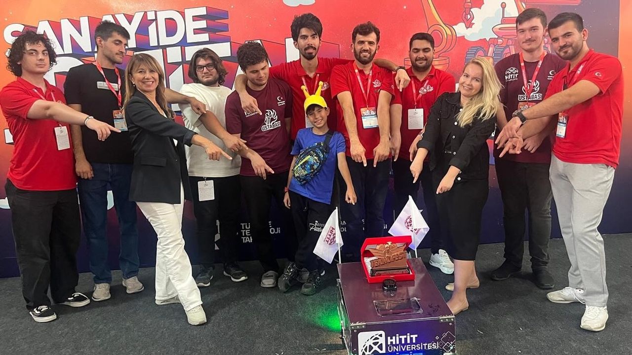 Hitit Üniversitesi’ne  TEKNOFEST ödülü