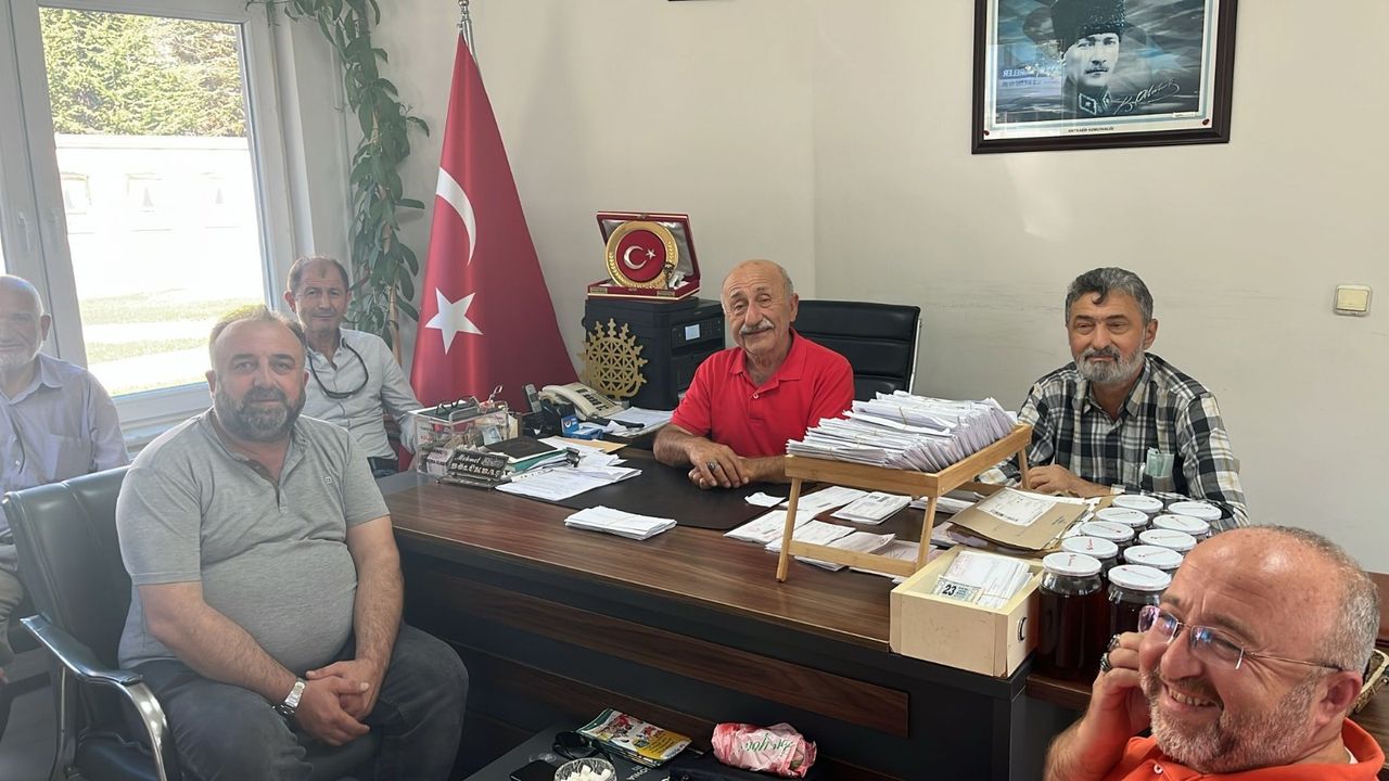 Saadet Partisi’nden üç muhtara ziyaret