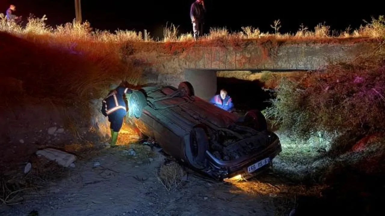 Çorum'da otomobil köprüden uçtu: 1 ağır yaralı