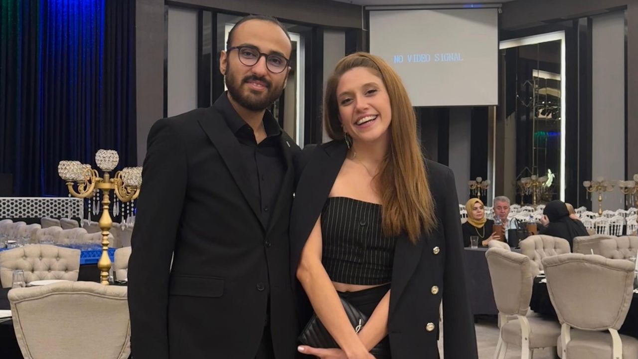 Ahmet Ünal’ın oğlu Akın Elif Karagül ile evleniyor