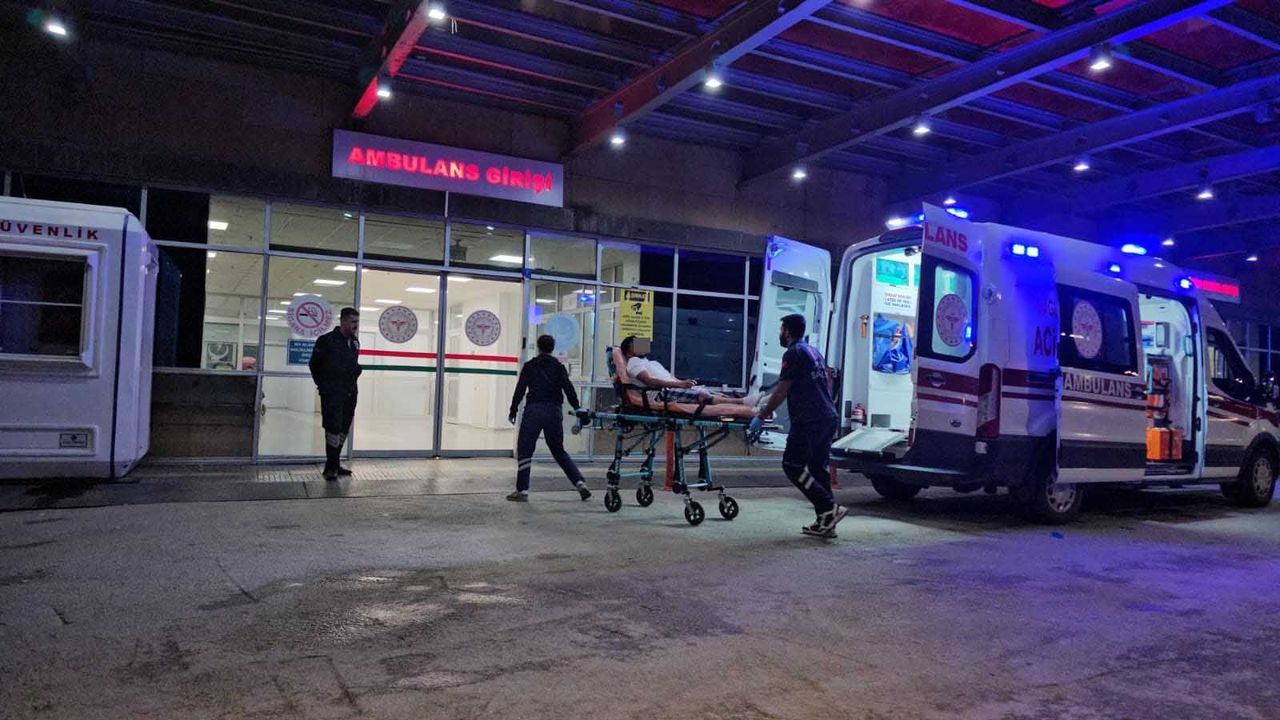 Çorum’da bıçaklı kavga 3 yaralı