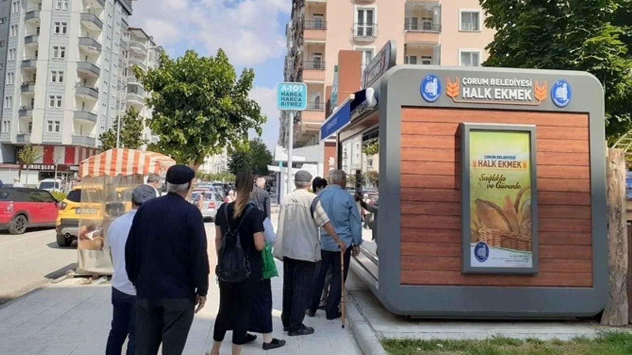 Üretim kapasitesi arttı ancak vatandaş hala ekmek bulamamaktan şikayetçi