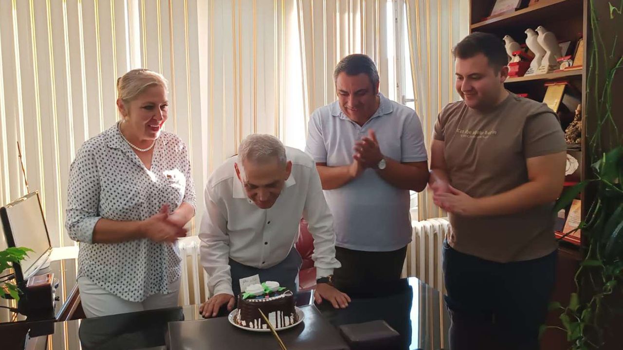Umut Radyo’da pasta