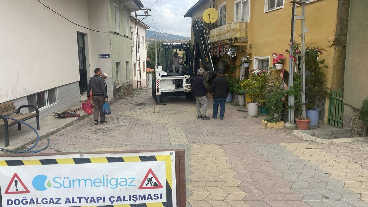 Doğalgaz çalışmaları kaldığı yerden devam ediyor