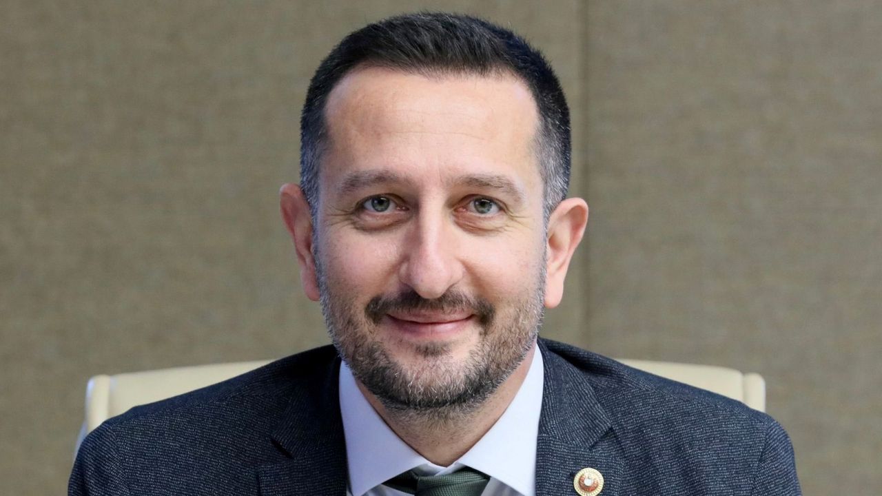 Hakverdi yeniden Parti Meclisi’nde