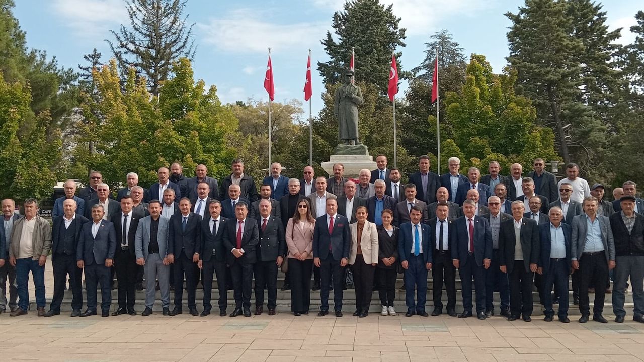 Muhtarlar Ata’nın huzurunda