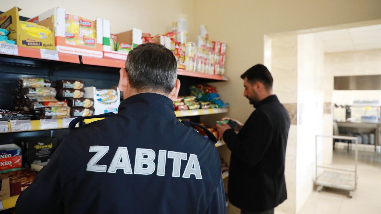 Zabıta ekiplerinden okul  kantinlerine denetim