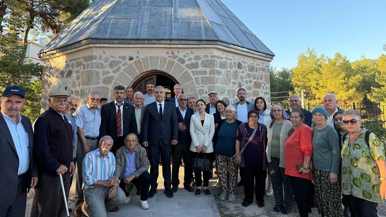 Koyunbaba Türbesi  ve cemevi incelediler