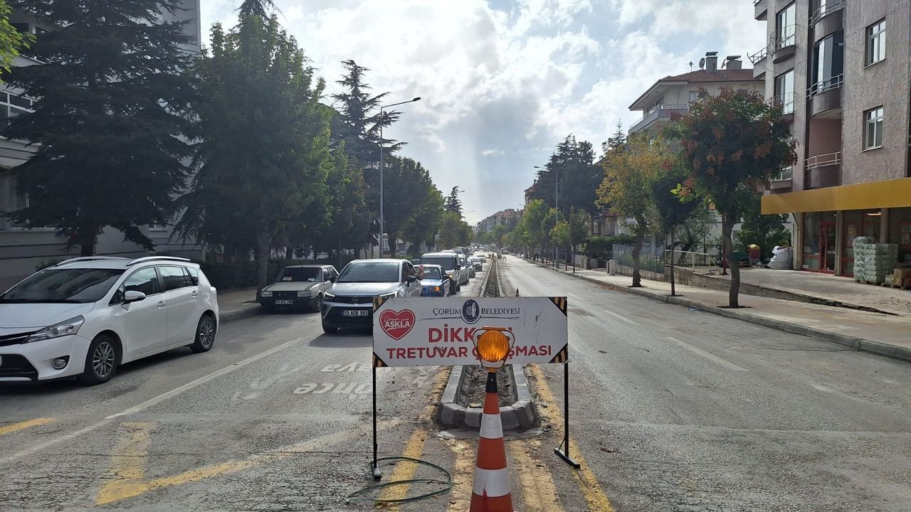 Ata Caddesi’nde trafiğe neşter