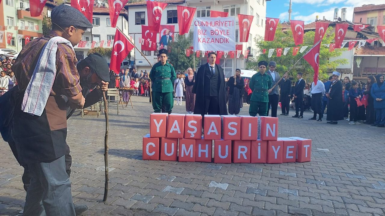 Oğuzlar’da Cumhuriyet’in  102. yılı gururla kutlandı