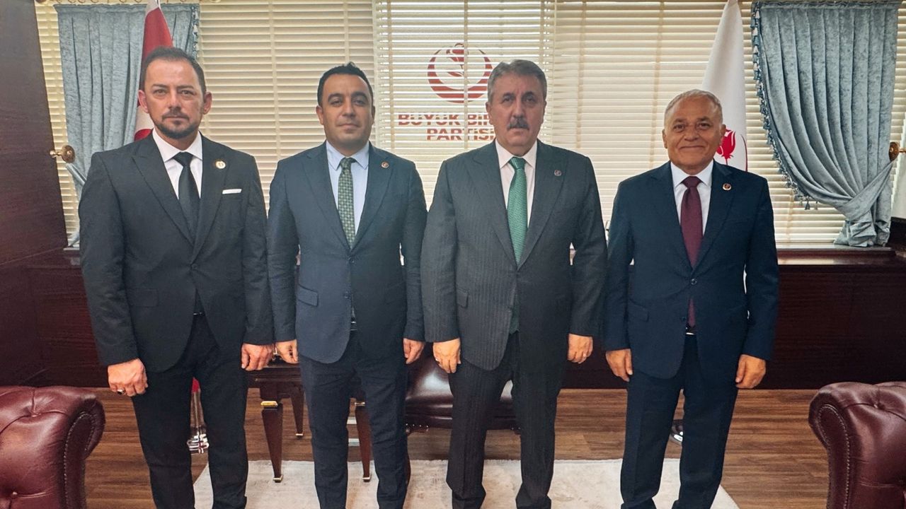 Alperen Ocakları’nda  yeni il başkanı Ayan