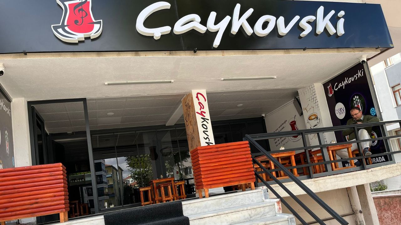 Çaykovski Kafe  hizmete açıldı