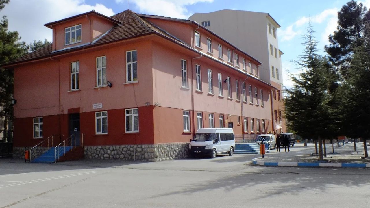 Gazzeli çocuklar yararına kermes