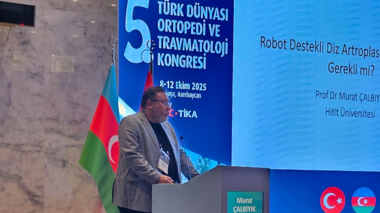 Prof. Çalbıyık’tan Şuşa’da  tarihi değiştirecek sunum